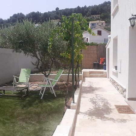 Apartament Almanarre Hyères Zewnętrze zdjęcie